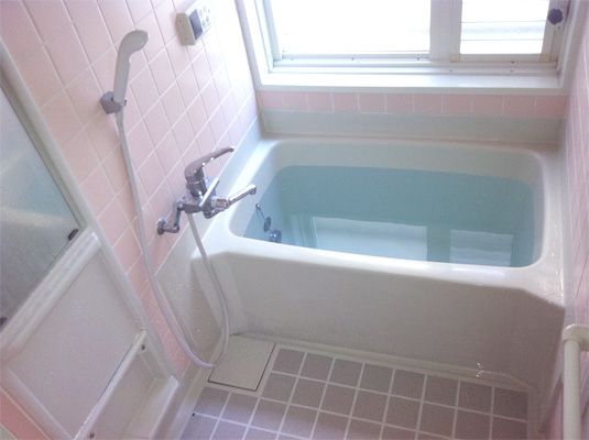 キッチン - 新宿まで11分 3万円代☆　女性に人気♪和モダンなデザーナーズシェアハウス！（男女混在 物件）} - ルームシェアルームメイト