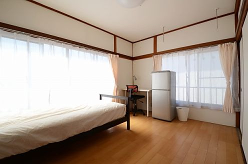 個室 - ★人気の柴又！冷蔵庫付き6畳個室・女性限定シェアハウス・22,000円～★} - ルームシェアルームメイト