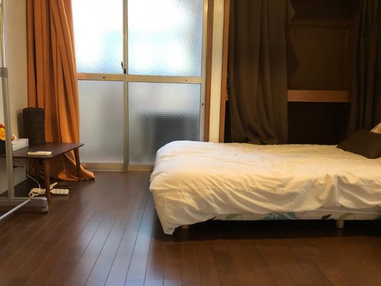 個室 - 京都駅から徒歩3分、全部屋個室でシェアハウスに興味のある方に朗報です＾＾} - ルームシェアルームメイト