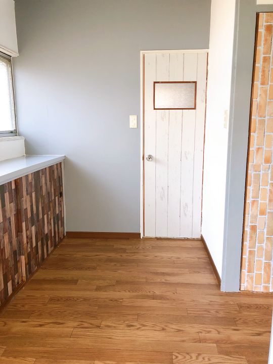 玄関 - 長崎市本尾町の戸建} - ルームシェアルームメイト