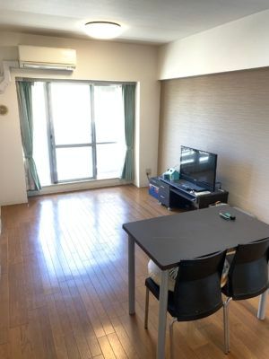 ダイニング - 横浜 港南中央 バス付き 駅徒歩6分 週払い16,000円} - ルームシェアルームメイト