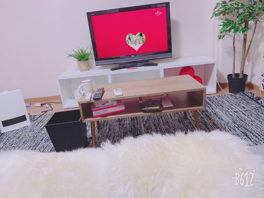 リビング - 足立区キレイな２LDK個室貸し！} - ルームシェアルームメイト