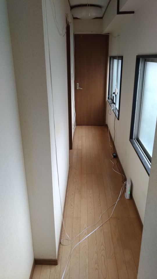 キッチン - 光熱費込み　南千住徒歩10分　近くにスーパー・コンビニあり} - ルームシェアルームメイト