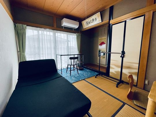 個室 - 素敵な仲間とほど良い距離感で過ごす。調和する心地よい暮らし 。 岐阜 シェアハウス 各務原} - ルームシェアルームメイト