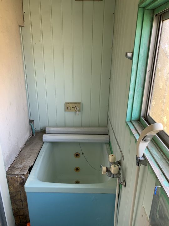 風呂 - 鵯越駅徒歩1分の2DK34㎡のキッチントレイ別のご紹介！} - ルームシェアルームメイト