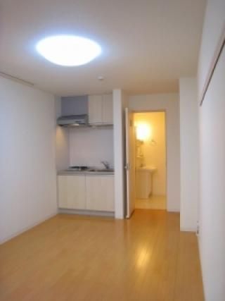 キッチン - 特典多数★即入居可★池袋★自由度高いです★} - ルームシェアルームメイト