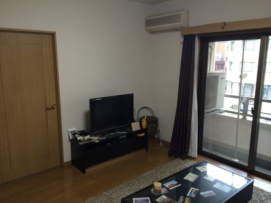 ダイニング - 『即入居可能』下町で落ち着いてます。*利便性有} - ルームシェアルームメイト