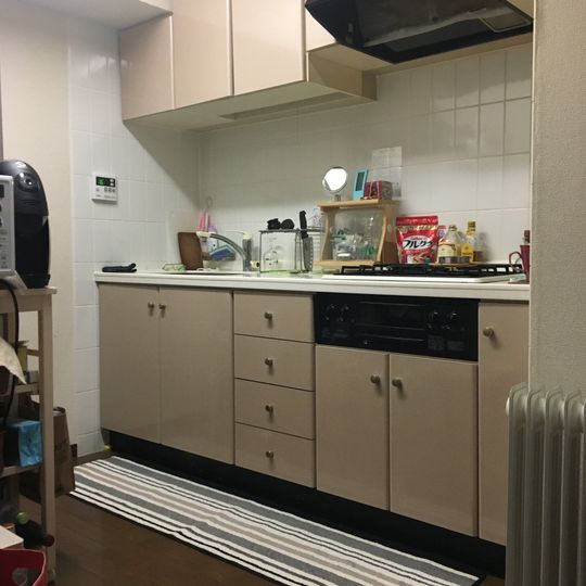 キッチン - 女性限定 ★お部屋お貸しします。} - ルームシェアルームメイト