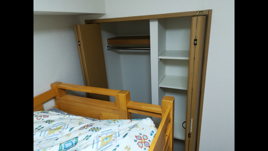 キッチン - 女性限定☆　電動自転車貸し出し　オートロックマンション} - ルームシェアルームメイト