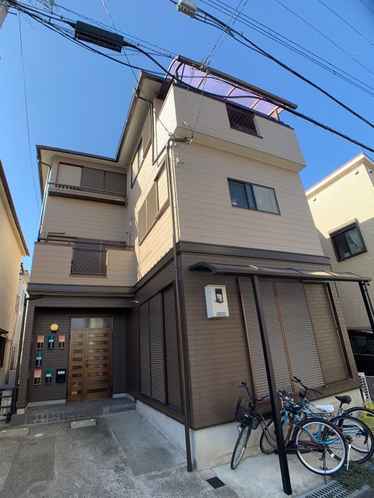 建物 - 【残り部屋 要ご確認】 梅田 へ JR15分程度　日本国籍女性専用シェアハウス女性専用　シェアハウス岸部北　敷金礼金更新無料（部屋数6室(全て鍵付)）　シェアハウス大阪　友達宿泊可能} - ルームシェアルームメイト