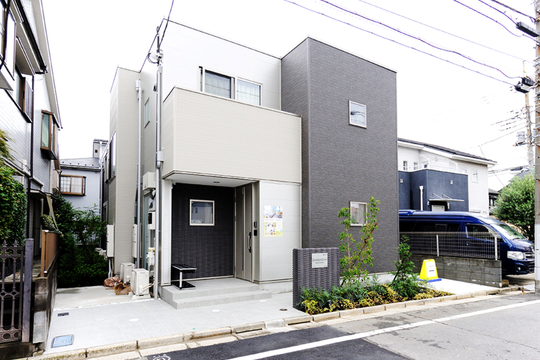 建物 - ☆六町駅10分☆自転車プレゼントキャンペーン実施中！！！7/31まで} - ルームシェアルームメイト