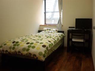 キッチン - 渋谷・目黒・五反田・自由が丘にアクセスいいですよ！} - ルームシェアルームメイト