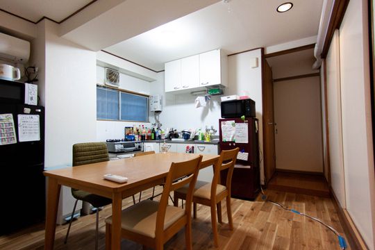 キッチン - 御徒町　シェア街　シェアハウス} - ルームシェアルームメイト