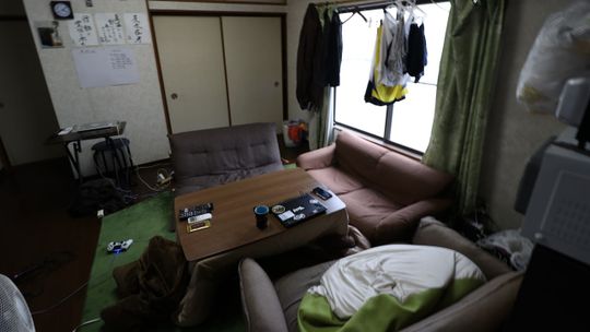 ベッド - 奥浅草/うどんも打てる格安アットホーム一軒家} - ルームシェアルームメイト