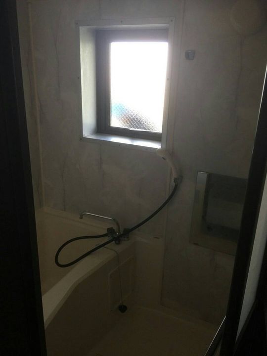 風呂 - シェアメイト大募集(*^^*)♥ 誰でもwelcome(^-^)♥} - ルームシェアルームメイト