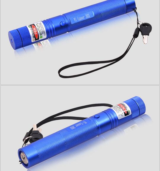 キッチン - 高出力グリーンレーザーポインターおすすめビーム径 大き強力レーザーポインター 通販} - ルームシェアルームメイト