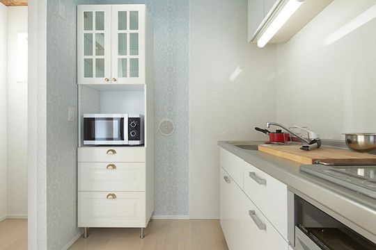 キッチン - 【目黒区_学芸大学】本日から入居可能！新築・女性限定・初期・退去費用0円★} - ルームシェアルームメイト