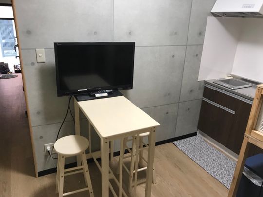 キッチン - 梅島駅2分★個室シェアハウス★リフォーム済物件★北千住まで6分★上野まで16分} - ルームシェアルームメイト