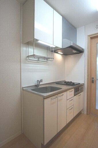 キッチン - 【女性限定】【長期滞在】西新宿1DKのお部屋貸します} - ルームシェアルームメイト