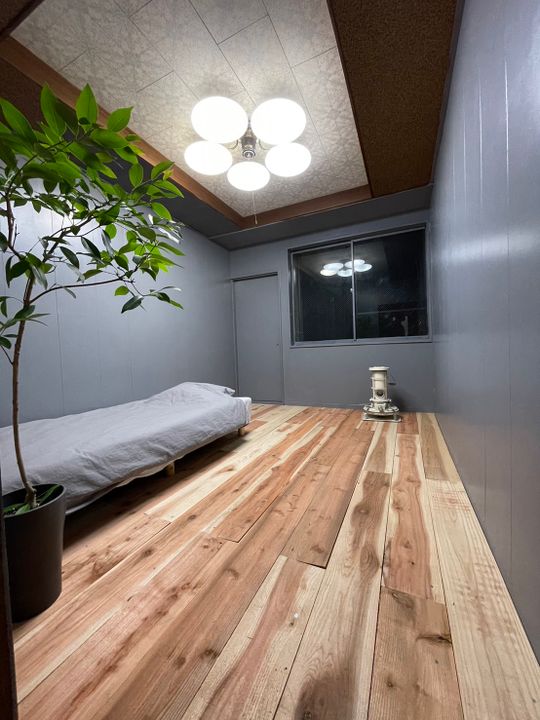 個室 - さいたま市　駅徒歩5分　シェアハウス} - ルームシェアルームメイト