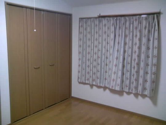 その他 - ★家賃・光熱費・管理費コミコミで月28,000円★友人宿泊可★} - ルームシェアルームメイト