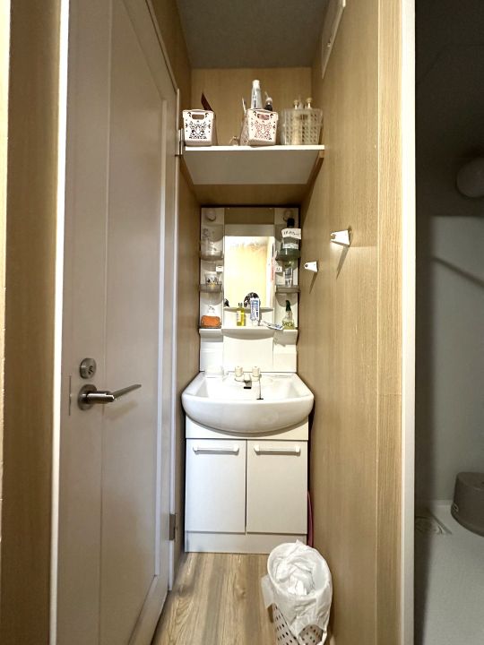 その他 - 東新宿駅A１出口前徒歩１分の女性専用シェアハウスです！} - ルームシェアルームメイト