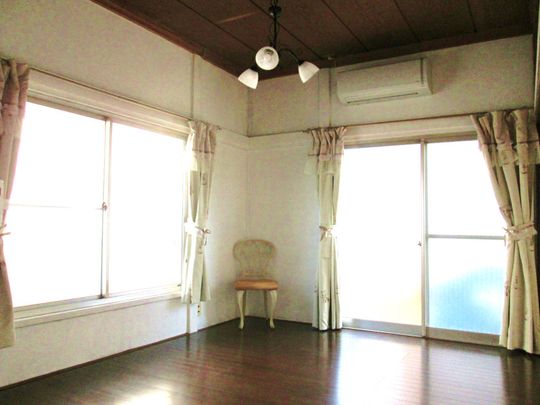 個室 - 【入居月家賃無料】夕食無料+宅配受取ok¥36000渋谷横浜30分女性3人制シェアハウス} - ルームシェアルームメイト