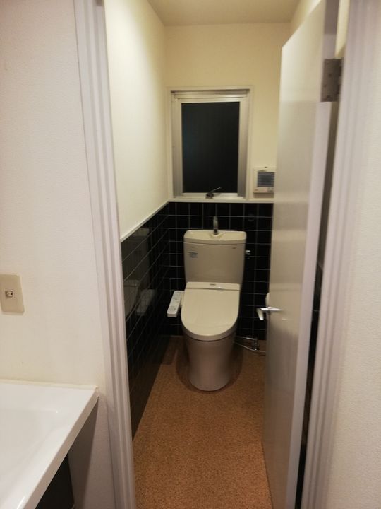 キッチン - オープニングシェアメンバー募集　家賃大幅値引キャンペーン中！！} - ルームシェアルームメイト