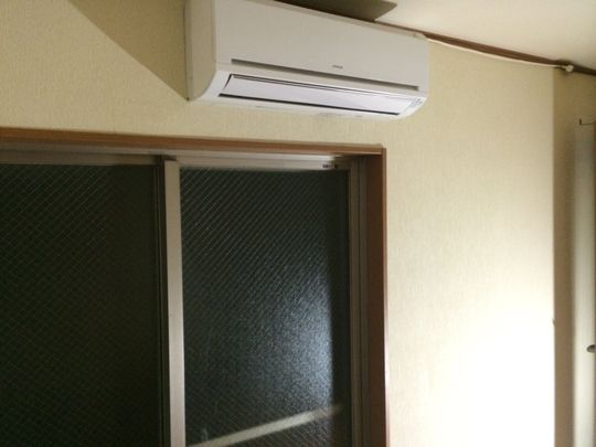 個室 - 必見❗️渋谷駅より電車で10分の女性専用一軒家シェアハウスです❗️即入居可能❗️しかも今月分の日割りお家賃を無料にいたします❗️} - ルームシェアルームメイト