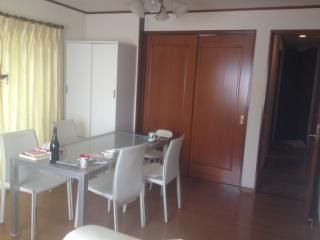 リビング - ebisu, great location!! own room with large living room} - ルームシェアルームメイト