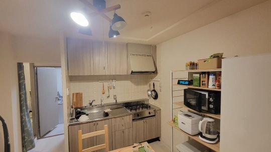 キッチン - 【横浜市都筑区】都筑ふれあいの丘駅～徒歩5分} - ルームシェアルームメイト