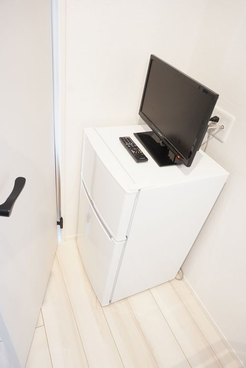 個室 - 女性のみ/鍵付き完全独立個室/渋谷まで快速4駅/久我山駅徒歩8分/通勤、通学に便利!/プライベート重視/新築} - ルームシェアルームメイト