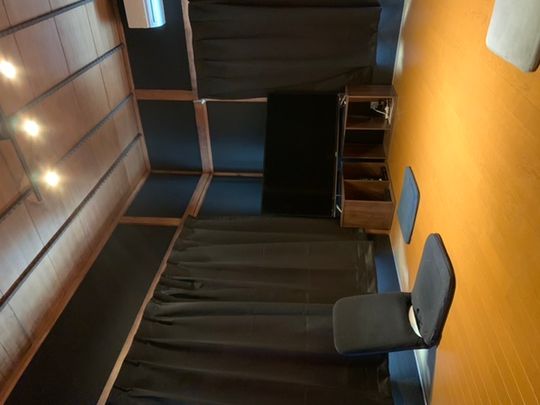 リビング - 中野区の戸建てでルームシェアしませんか？} - ルームシェアルームメイト