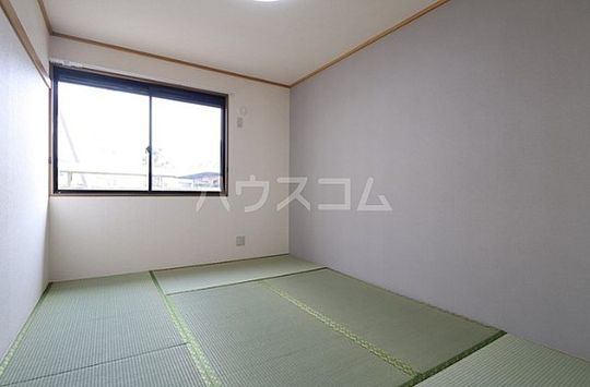 個室 - 2LDKで私1人で住んでおります！一部屋お貸しします} - ルームシェアルームメイト