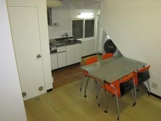 キッチン - 日暮里駅徒歩4分シェアハウス} - ルームシェアルームメイト