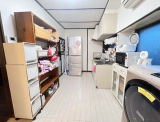 キッチン - カーサ南太田　女性専用シェアハウス} - ルームシェアルームメイト