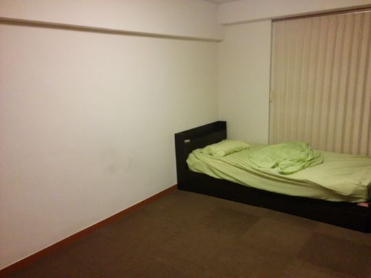 個室 - 四ツ谷•市ヶ谷•曙橋 の好立地 6万円　個室} - ルームシェアルームメイト