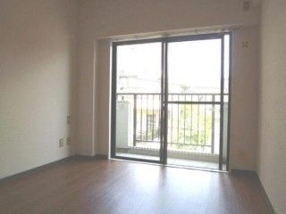 キッチン - JR原宿 狭くても大丈夫な方 条件など相談乗ります} - ルームシェアルームメイト