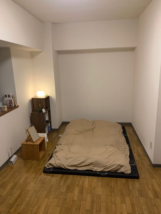 個室 - 熊谷駅近い・空いてる部屋貸します。（女性のみ）} - ルームシェアルームメイト