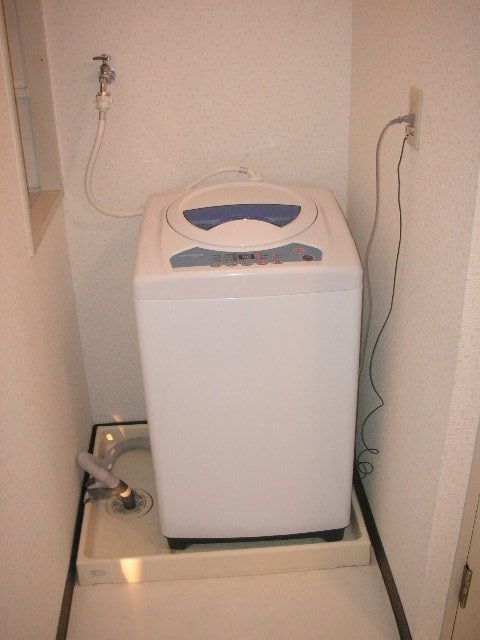 その他 - 完全個室！エアコン収納完備！都営新宿線菊川駅より徒歩4分！快適なフラットシェア！ディスカウント有！} - ルームシェアルームメイト