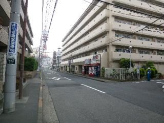 最寄り駅 - 法人登記可能シェアオフィス既存法人3+個人事業4} - ルームシェアルームメイト