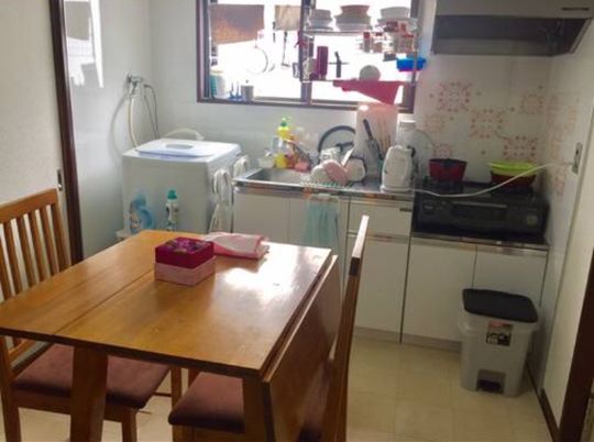 キッチン - 中目黒/恵比寿  家具付き ¥52,000} - ルームシェアルームメイト