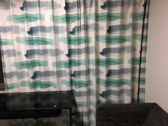 個室 - 駅近マンション最上階、螺旋階段のあるメゾネット} - ルームシェアルームメイト