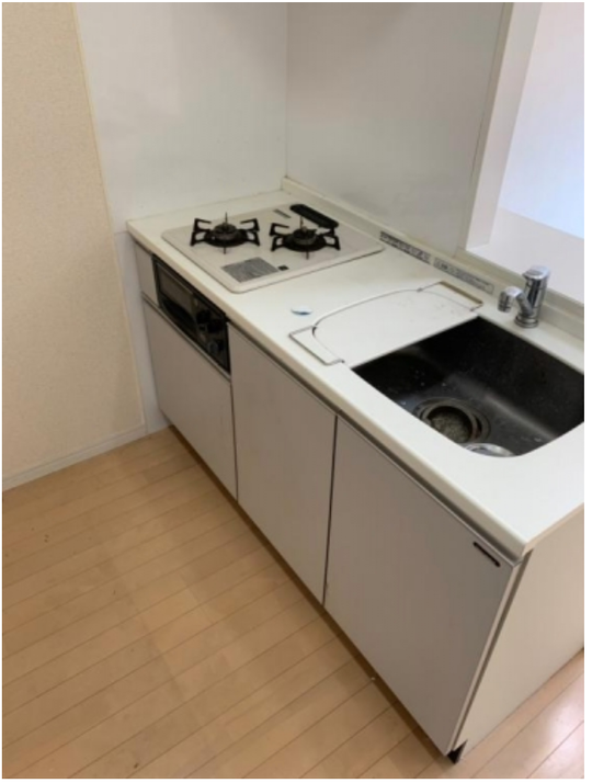 キッチン - 【品川駅から徒歩15分の高級マンション】レインボーブリッジまで歩いて行ける！お台場までバスで10分！} - ルームシェアルームメイト