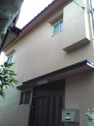 建物 - 【光熱費込・個室・風呂/キッチン有】30,000円代で住める、ルームシェア物件} - ルームシェアルームメイト