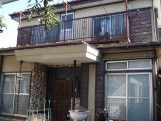 ベランダ - 家賃３８０００円、６畳完全個室、一軒家、女性専用、埼京線川越駅から徒歩１５分} - ルームシェアルームメイト