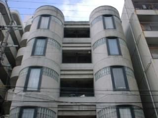 建物 - 梅田エリア☆阪急各線「中津」駅カラ徒歩3分} - ルームシェアルームメイト