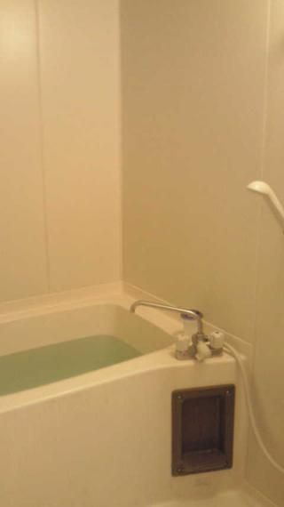 風呂 - 【個人募集】キャンペーン中・千川・３路線使える便利な場所【完全個室】} - ルームシェアルームメイト