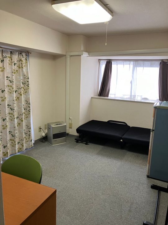 キッチン - 日本橋箱崎町　水天宮前駅徒歩３分　￥45000} - ルームシェアルームメイト