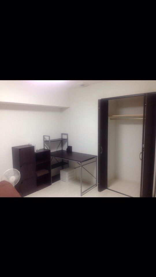 個室 - ☆女性限定☆ 築浅!セキュリティ安心 生活設備の揃ったマンション} - ルームシェアルームメイト